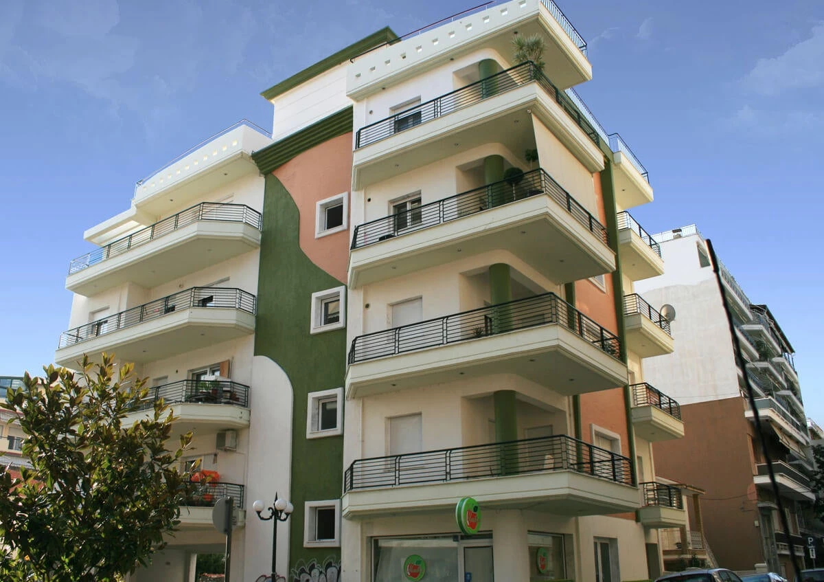 Ξεσηκωμός στις πολυκατοικίες για τις ενοικιάσεις διαμερισμάτων μέσω Airbnb – Ποιες είναι οριακά νόμιμες
